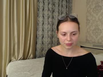 female cam girl nika_konovalova image #2462616