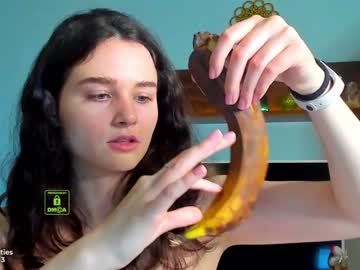 female cam girl demurelixir image #3573005