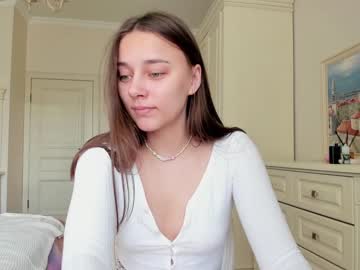 female cam girl eleonora_linn image #2322552