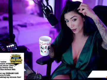 female cam girl evelyne92 image #2001937