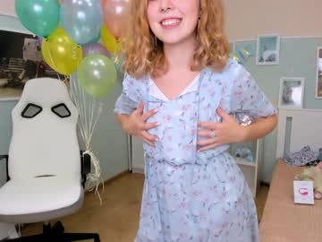 female cam couple lottie_shine image #2818607