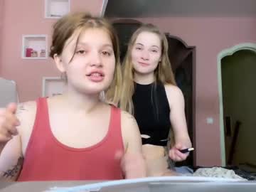 female cam couple angry_girl image #3712703