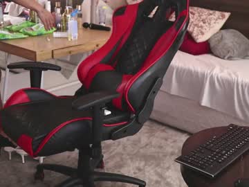female cam girl lovequine image #1260763