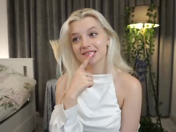 esmehathorne  female  webcam