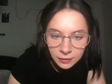 gojosmommy222  female  webcam