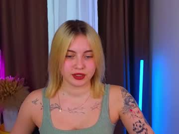 female cam girl ginnygo image #4065274