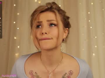 female cam girl bettyhudson image #950860