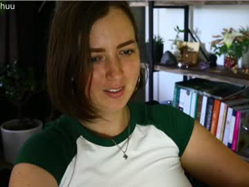 female cam girl maeveminx image #2470476