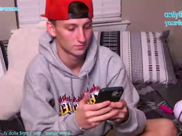 female cam man anotherskinnyboy image #1214362