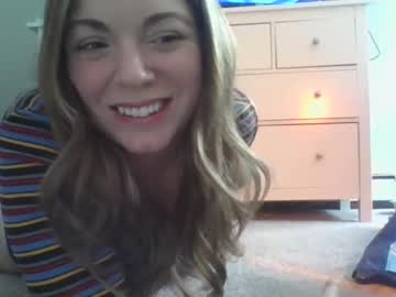 female cam girl serenatomorrowx3 image #3979640
