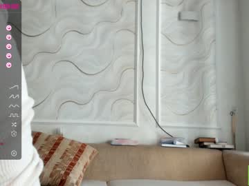 female cam girl alisa_foxxx image #3539548