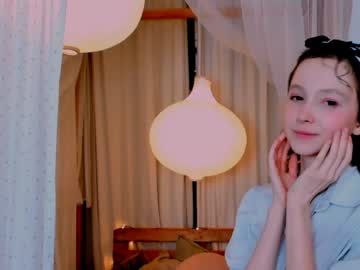 female cam girl hailiemills image #3030818