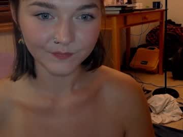 female cam couple bingo_888 image #690428