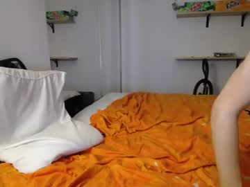 female cam man notabottom image #1630543