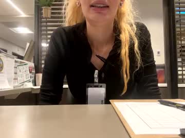 mystical_mystery  female  webcam