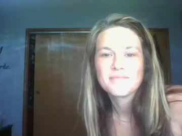 female cam girl juicyfruit71068 image #3947059