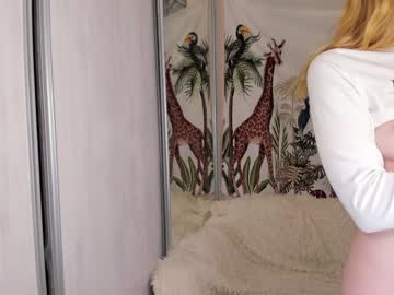 female cam girl candy_peach image #3041657