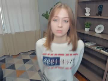 female cam girl summer_bird image #3930222