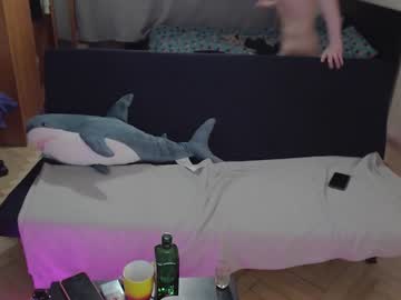 female cam man alvin__main image #803833