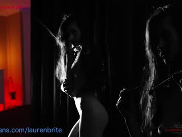female cam girl laurenbrite image #2821875