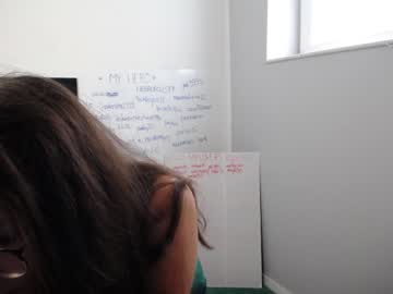 female cam girl yourcrazyneightbor image #2645518