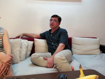 female cam couple julyaandraul image #1457008