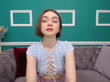 female cam girl adelewilson__ image #491040