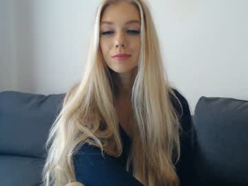 female cam girl pervyblonde image #347268