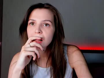 female cam girl saintlyn image #3342963