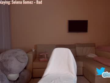 female cam girl hollyextra image #1829443
