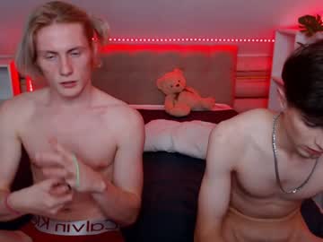female cam couple gingergrl_ image #2806622
