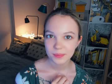 female cam girl shine__and_be image #3945784