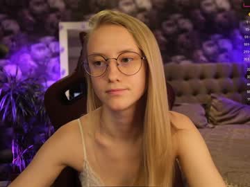 female cam girl angeellina image #3109041