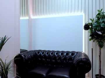 female cam girl kittenbella image #2721132