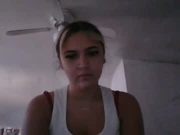 female cam girl theerxthless image #491924
