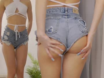 female cam girl teonasafina__ image #3616037