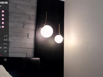 female cam girl small_blondee image #1609125