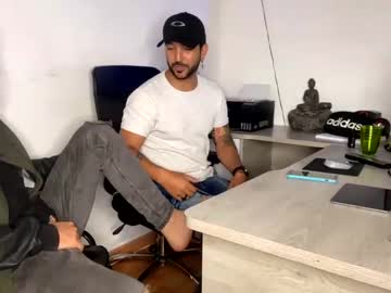 female cam man tommy_jhonn image #2119699