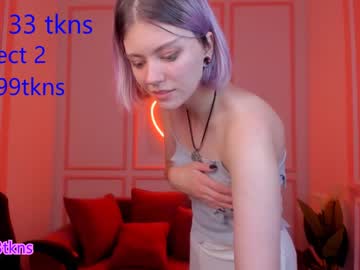 female cam girl _crystalline_ image #2567924