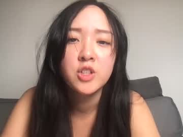 female cam girl yourlilylee image #2700007