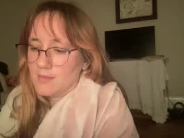 female cam girl xoxobambixoxo image #1344879