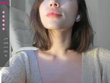 female cam girl hee_jin image #3471497