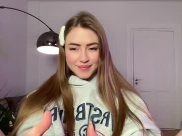 female cam girl strawberryjamx image #3373559