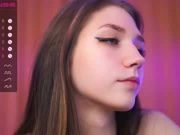 female cam girl angels_kiss image #2717645