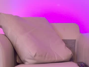 female cam girl shycinderella image #614650