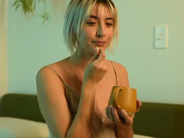 female cam girl lizmreow image #3245913