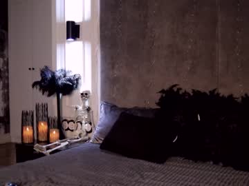 female cam girl miladenver image #2674378