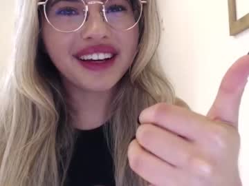 female cam girl playnofuckinggames image #271111