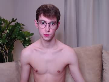 female cam man alfie_evanss image #3101444