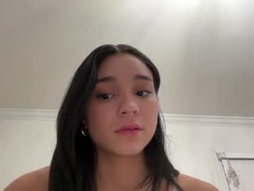 adriannarodriguez  female  webcam